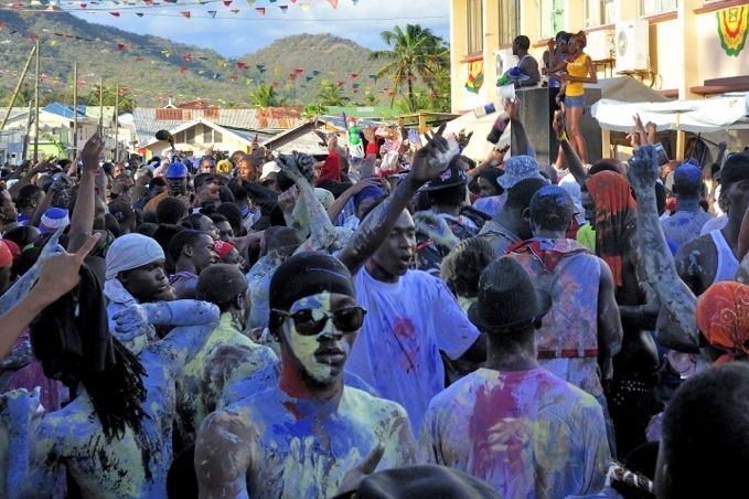 A Quick Look at Carricaou Carnival